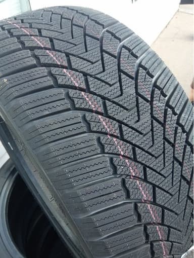 Anvelopa GRENLANDER ICEHAWKE I 195/50R15
